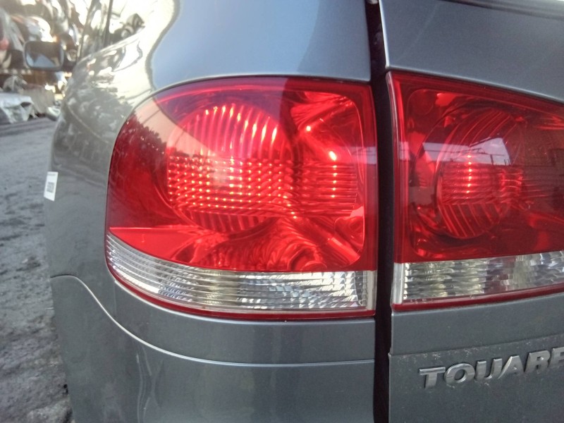 Recambio de piloto trasero izquierdo para volkswagen touareg (7la) tdi r5 referencia OEM IAM 7L6945095K  