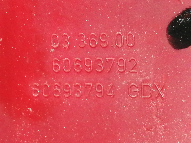 Recambio de piloto trasero izquierdo interior para alfa romeo 147 (190) 1.9 jtd 120 selective referencia OEM IAM 60693794GDX  