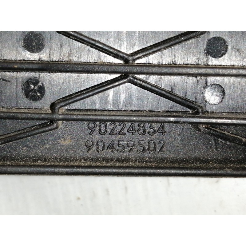 Recambio de maneta elevalunas trasera derecha para opel zafira a blue line referencia OEM IAM 902471500430 90224834 90459502