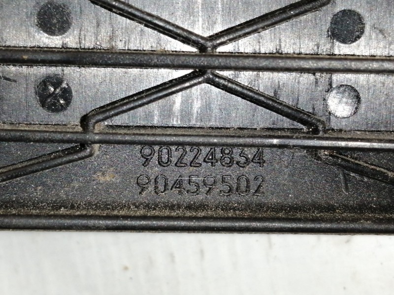 Recambio de maneta elevalunas trasera derecha para opel zafira a blue line referencia OEM IAM 902471500430 90224834 90459502