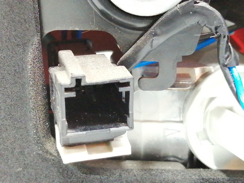 Recambio de piloto trasero izquierdo interior para peugeot 3008 active referencia OEM IAM 9810477880  