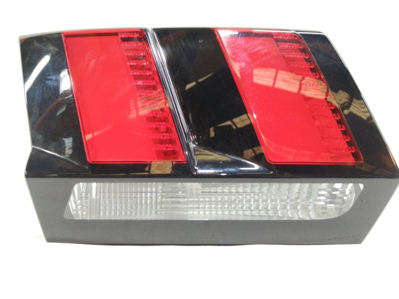 Recambio de piloto trasero izquierdo interior para peugeot 3008 active referencia OEM IAM 9810477880  