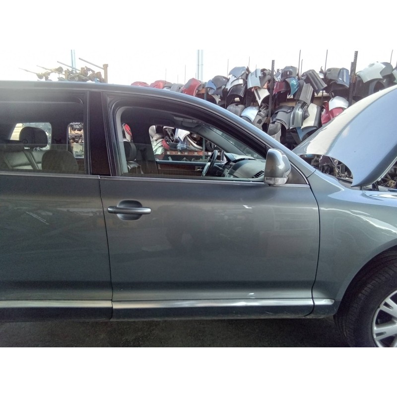 Recambio de puerta delantera derecha para volkswagen touareg (7la) tdi r5 referencia OEM IAM   