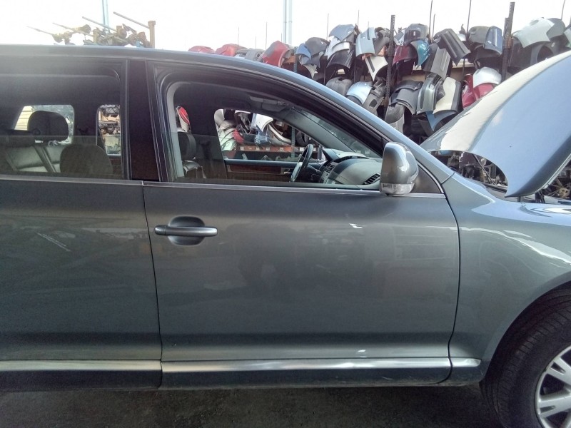 Recambio de puerta delantera derecha para volkswagen touareg (7la) tdi r5 referencia OEM IAM   