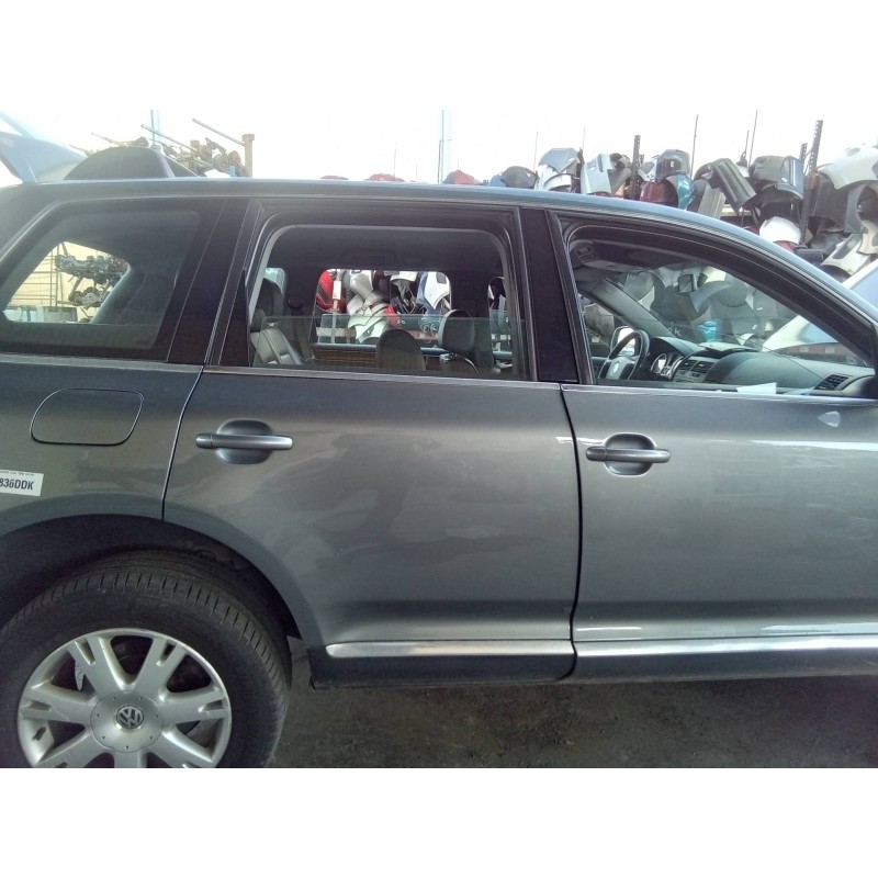 Recambio de puerta trasera derecha para volkswagen touareg (7la) tdi r5 referencia OEM IAM   