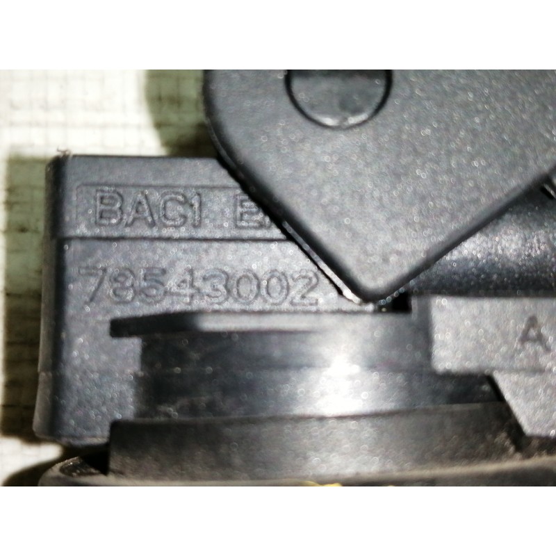 Recambio de bobina encendido para peugeot 3008 gt line referencia OEM IAM 78543002  