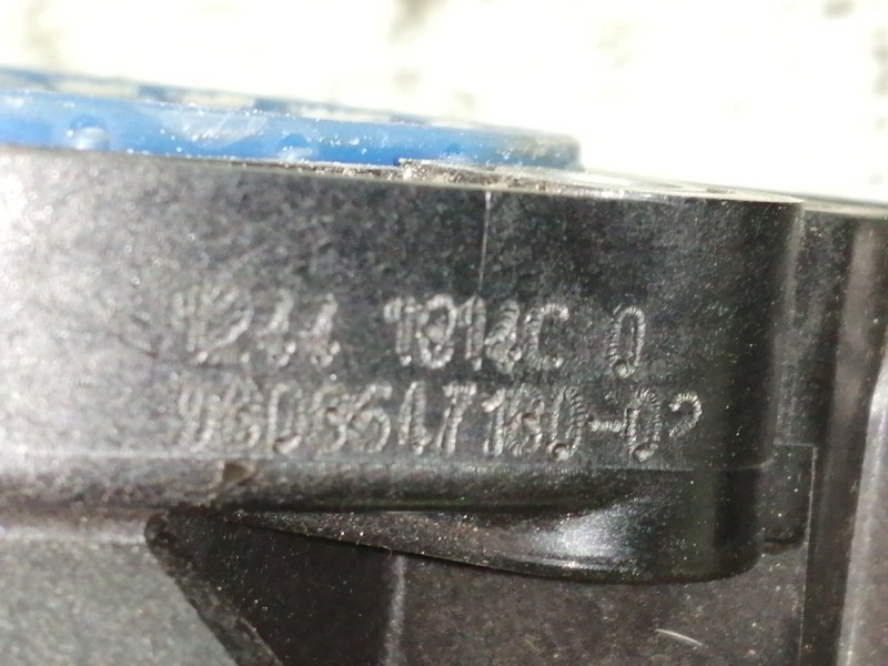 Recambio de termostato para peugeot 3008 gt line referencia OEM IAM 9808647180  