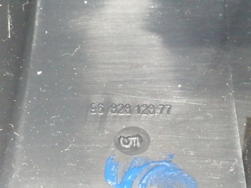 Recambio de modulo electronico para peugeot 5008 premium referencia OEM IAM 96656490XT  