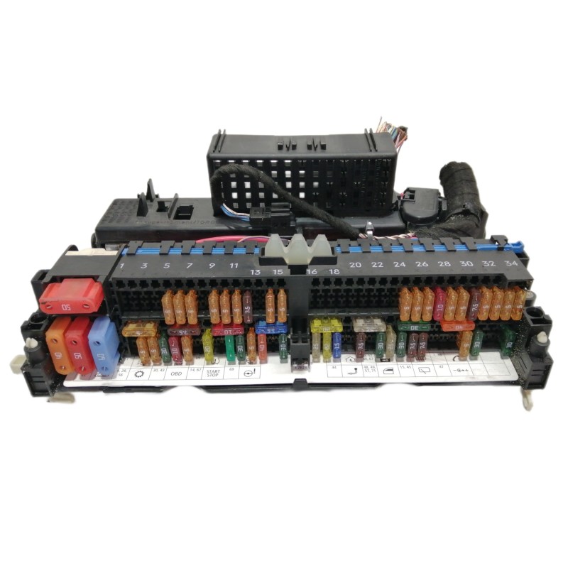 Recambio de caja reles / fusibles para bmw x3 (e83) 2.0d referencia OEM IAM 8364542 0074277535K / 0074277535 MR20060831