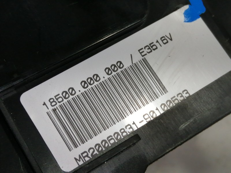 Recambio de caja reles / fusibles para bmw x3 (e83) 2.0d referencia OEM IAM 8364542 0074277535K / 0074277535 MR20060831