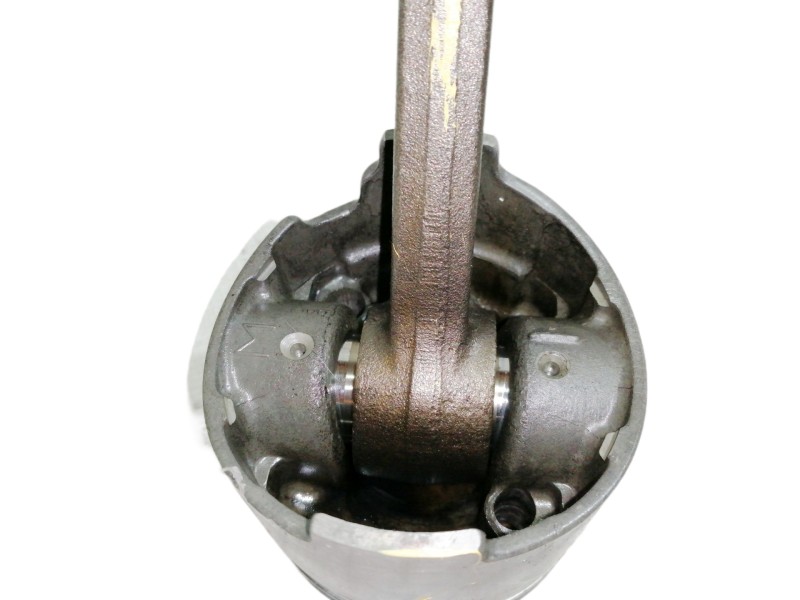 Recambio de piston para mitsubishi space wagon (n30/n40) 2000 glx diesel referencia OEM IAM   