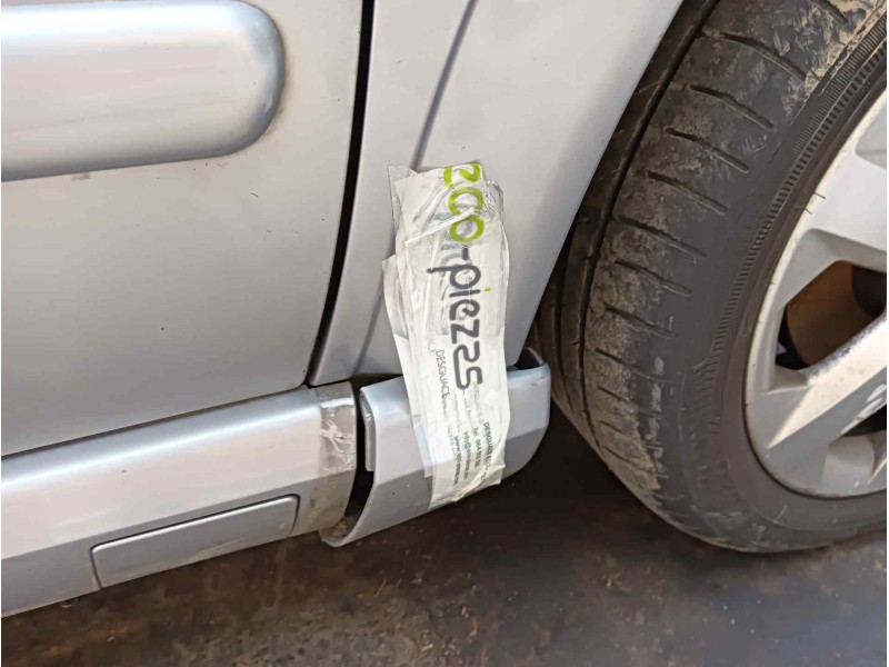 Recambio de aleta delantera derecha para opel astra g berlina elegance referencia OEM IAM   