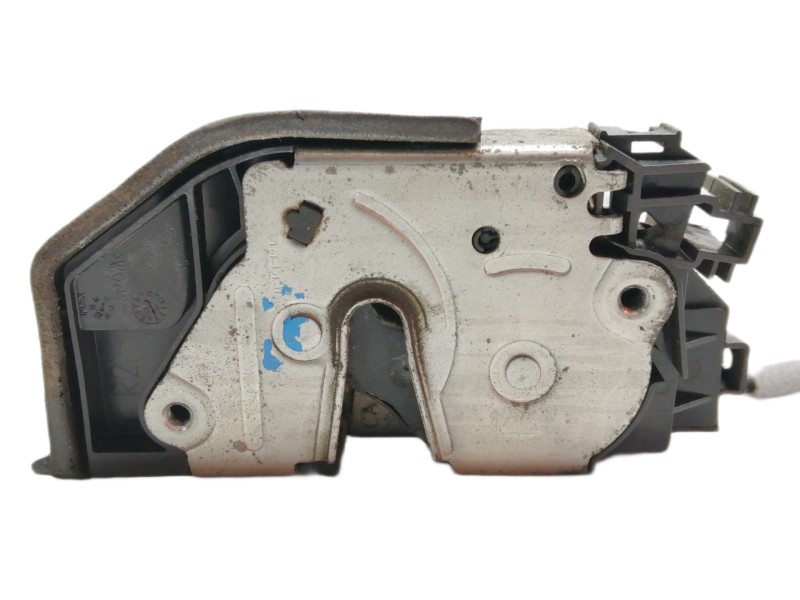 Recambio de cerradura puerta delantera derecha para bmw x3 (e83) 2.0d referencia OEM IAM 7167072  
