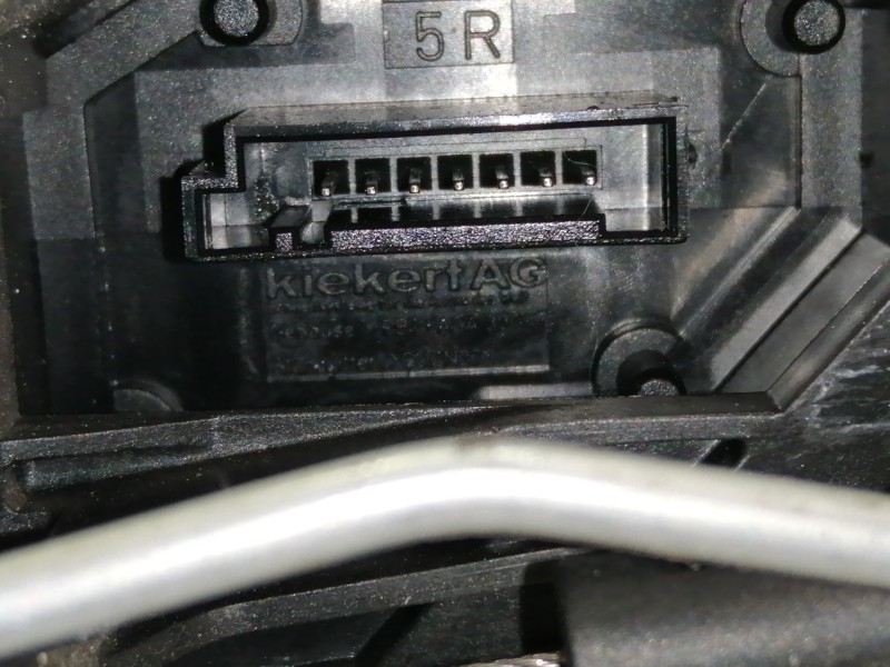 Recambio de cerradura puerta delantera derecha para bmw x3 (e83) 2.0d referencia OEM IAM 7167072  