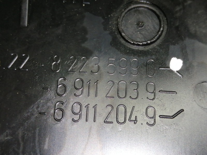 Recambio de rejilla aireadora para bmw serie 7 (e65/e66) 730d referencia OEM IAM 82235990  