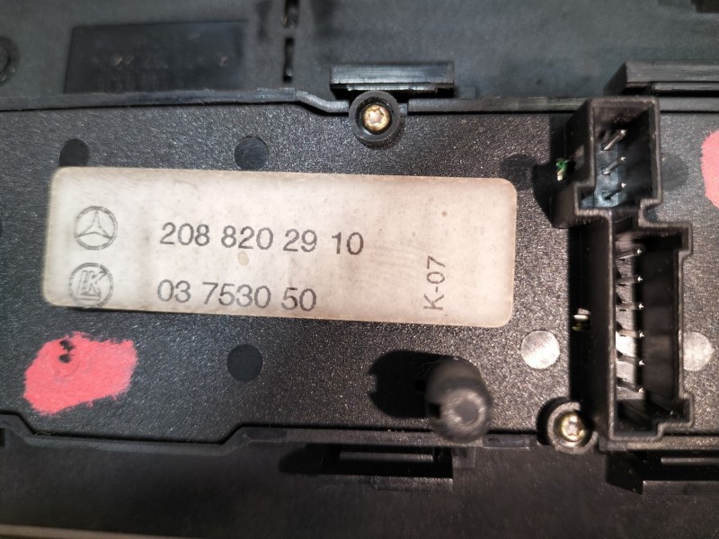 Recambio de mando multifuncion para mercedes-benz clase clk (w208) coupe 200 (208.335) referencia OEM IAM 2088202910  