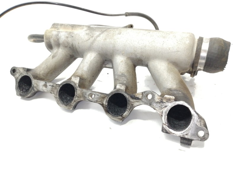 Recambio de colector admision para opel astra f berlina básico referencia OEM IAM 90467731  