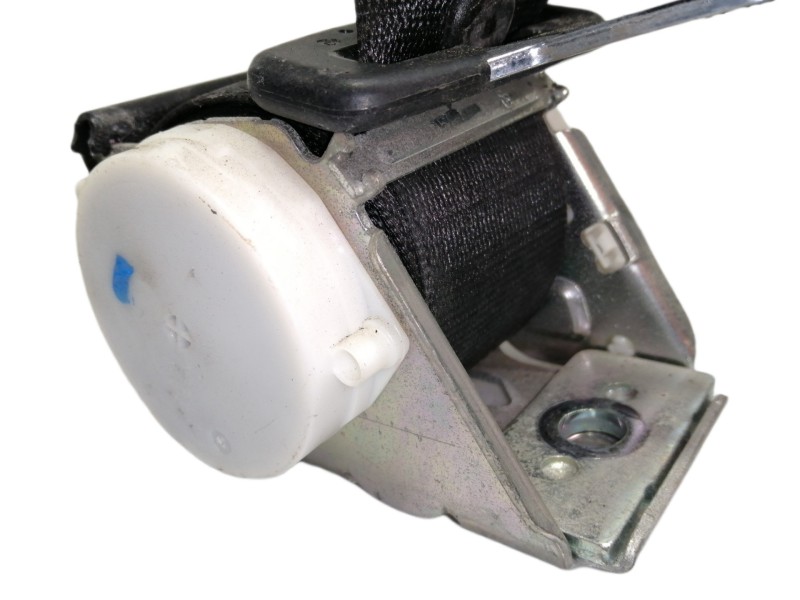 Recambio de cinturon seguridad trasero izquierdo para bmw x3 (e83) 2.0d referencia OEM IAM 33061260B  