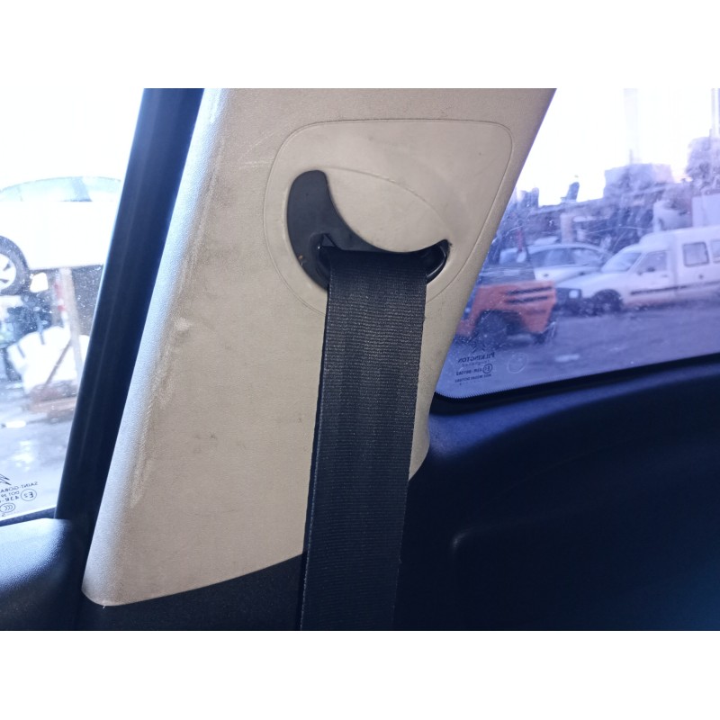 Recambio de cinturon seguridad delantero derecho para citroën c4 coupe vtr referencia OEM IAM   