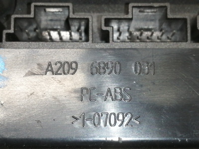 Recambio de mando multifuncion para mercedes-benz clase clk (w209) coupe 200 compressor (209.342) referencia OEM IAM A2096890031