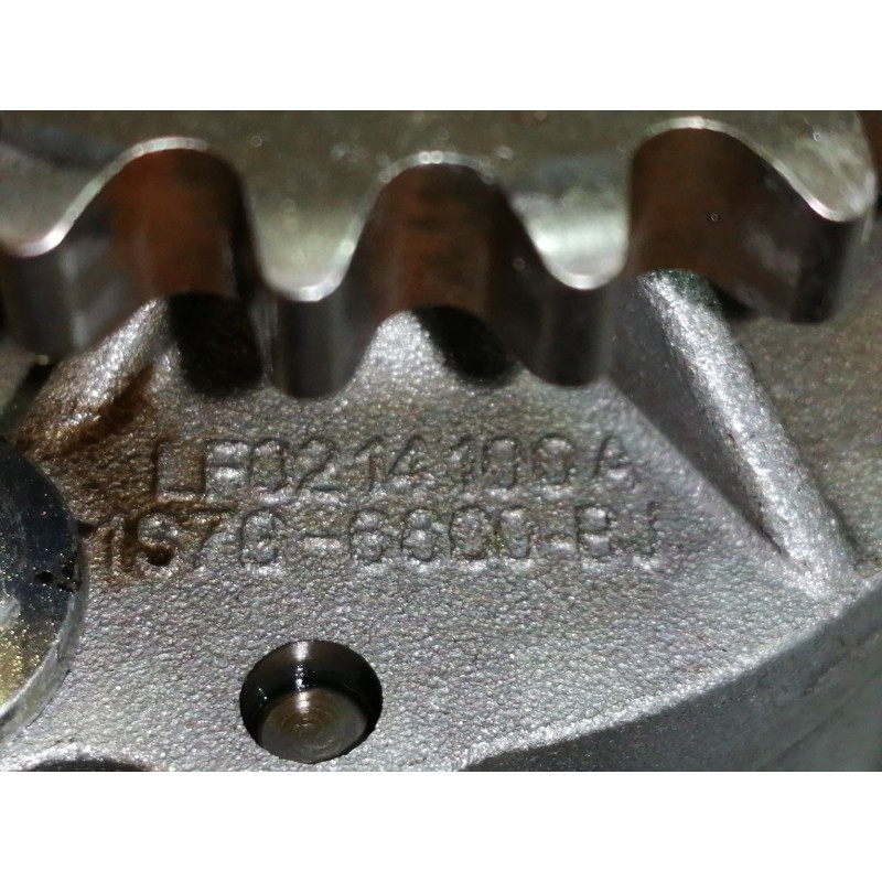 Recambio de bomba aceite para ford focus berlina (cap) ghia referencia OEM IAM 1S7G6600BJ  