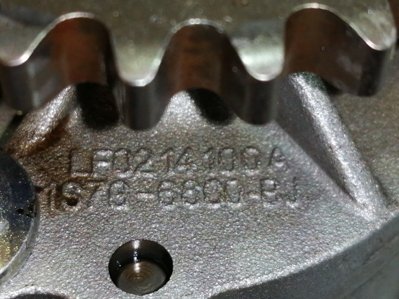 Recambio de bomba aceite para ford focus berlina (cap) ghia referencia OEM IAM 1S7G6600BJ  