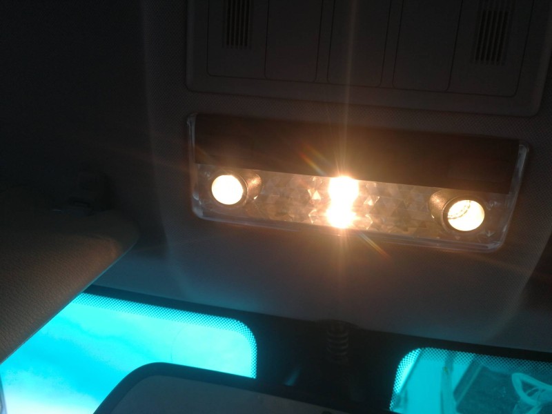 Recambio de luz interior para bmw x3 (e83) 2.0d referencia OEM IAM 63316962046  