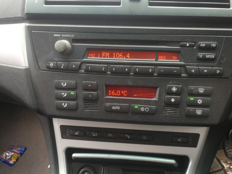 Recambio de mando calefaccion / aire acondicionado para bmw x3 (e83) 2.0d referencia OEM IAM 64113443981 5HB00877713 EZC66V 