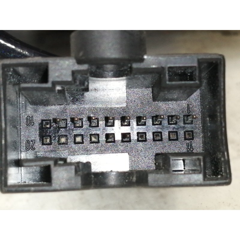 Recambio de retrovisor izquierdo para mercedes-benz clase clk (w209) coupe 200 compressor (209.342) referencia OEM IAM 332201  E