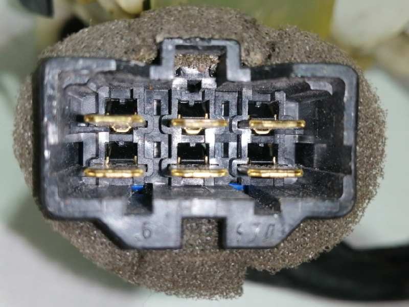 Recambio de mando limpia para kia sephia ll básico referencia OEM IAM   