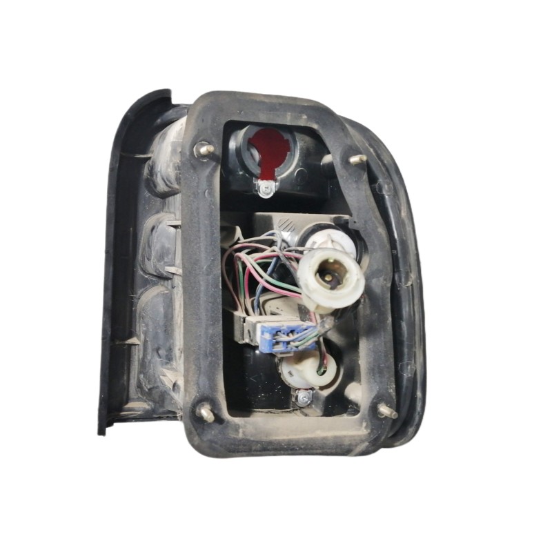 Recambio de piloto trasero izquierdo para kia sportage td (5-ptas.) referencia OEM IAM 0K08G51160 511401 