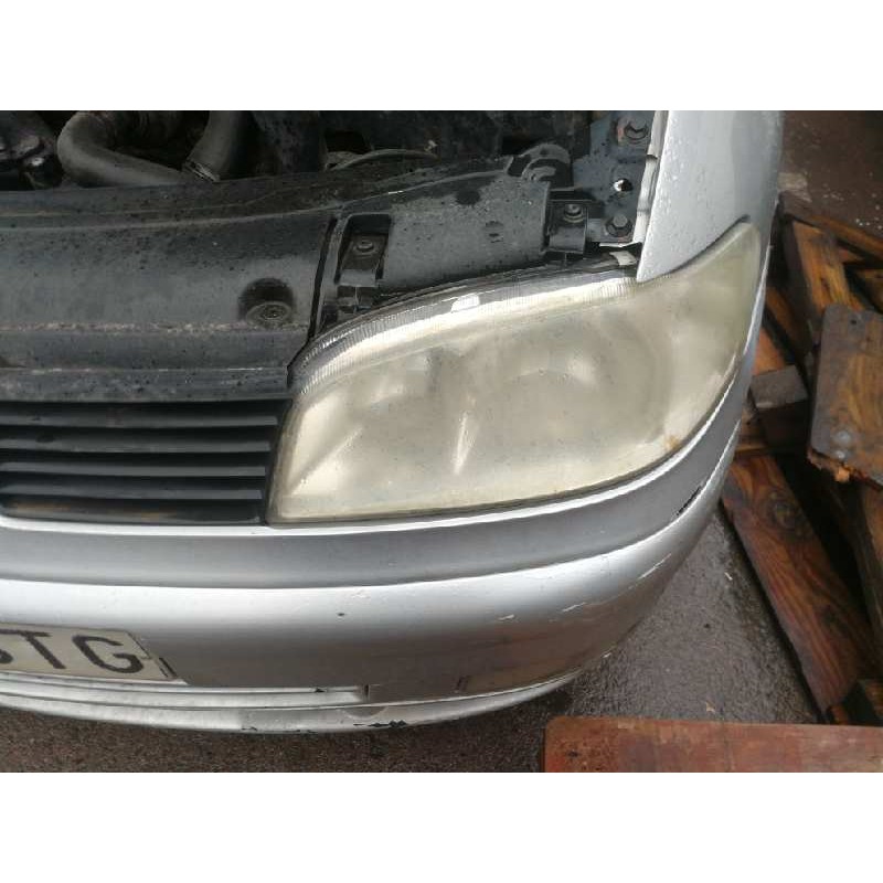 Recambio de faro derecho para seat cordoba berlina (6k2) signo referencia OEM IAM 04HCRPL02A  