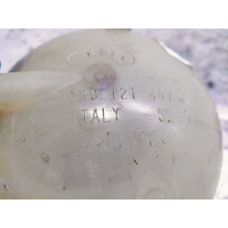 Recambio de deposito expansion para volkswagen scirocco (137) 2.0 tdi (103kw) referencia OEM IAM 1K0121407  