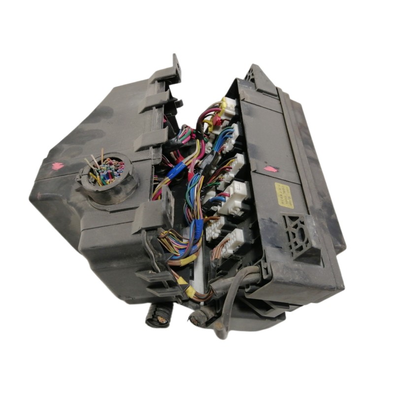 Recambio de caja reles / fusibles para kia carnival ii 2.9 cdri ex referencia OEM IAM 0K53H66760  