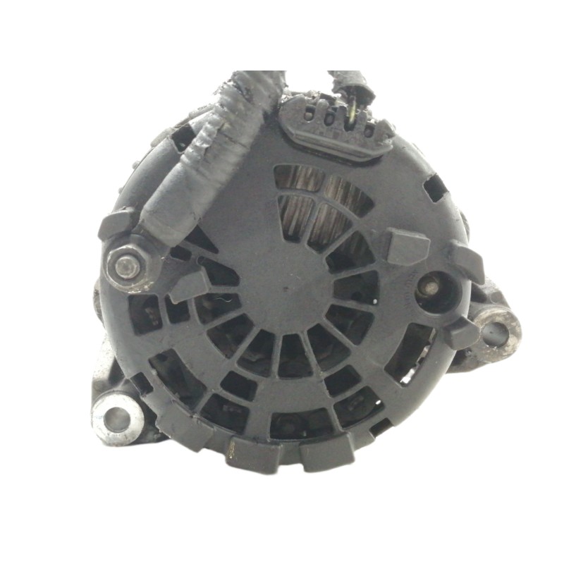 Recambio de alternador para ssangyong rodius xdi limited referencia OEM IAM A6651540302  