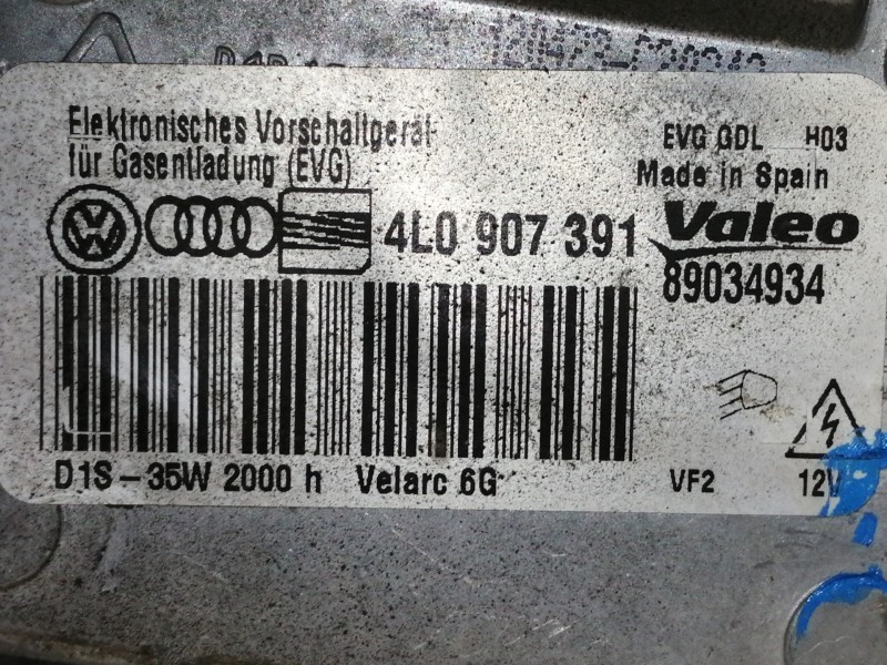 Recambio de faro derecho para volkswagen scirocco (137) 2.0 tdi (103kw) referencia OEM IAM 1K8941032D 4L0907391 / 89034934 / 893