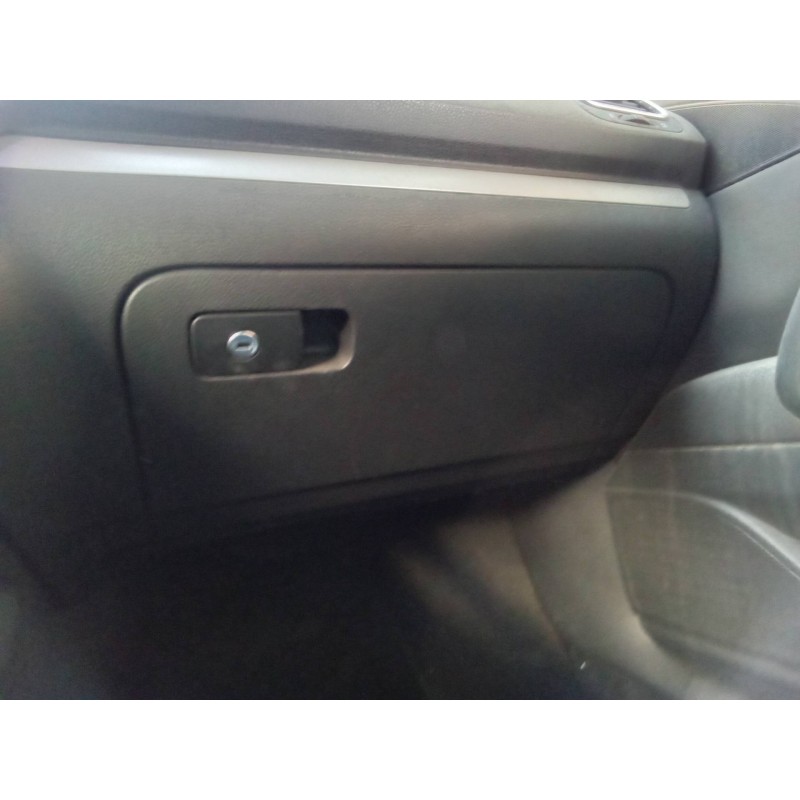 Recambio de guantera para volkswagen scirocco (137) 2.0 tdi (103kw) referencia OEM IAM 1K1857097CD82V  