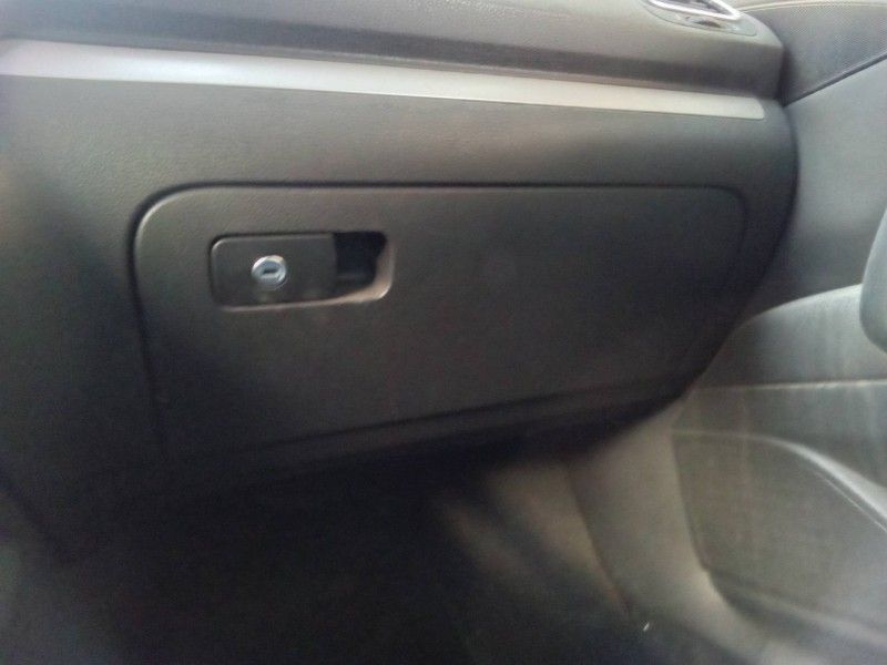 Recambio de guantera para volkswagen scirocco (137) 2.0 tdi (103kw) referencia OEM IAM 1K1857097CD82V  