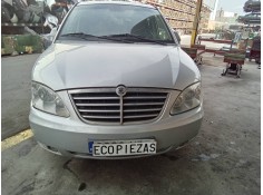 Recambio de capot para ssangyong rodius xdi limited referencia OEM IAM    2