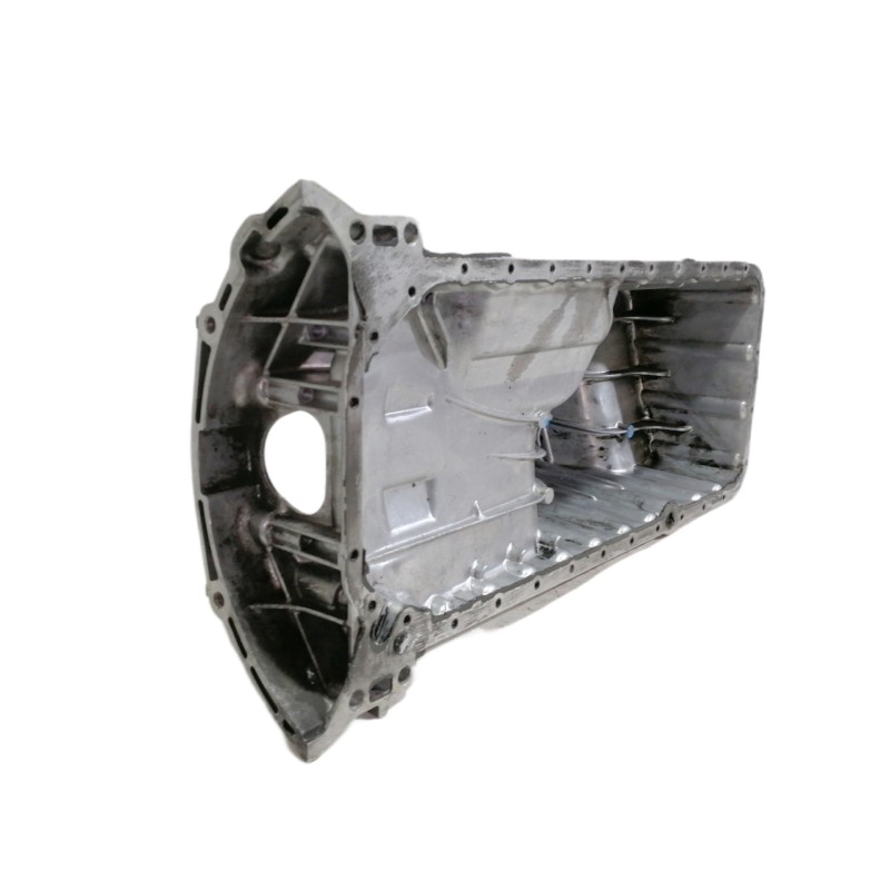 Recambio de carter para ssangyong rodius xdi limited referencia OEM IAM A6650141602  