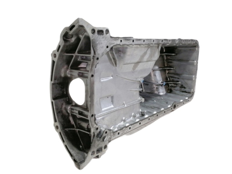 Recambio de carter para ssangyong rodius xdi limited referencia OEM IAM A6650141602  