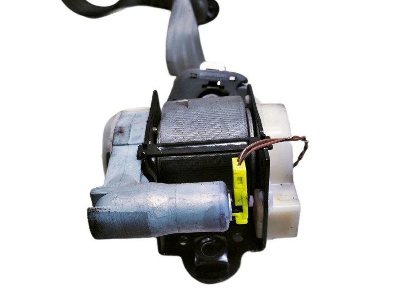 Recambio de cinturon seguridad delantero derecho para ssangyong rodius xdi limited referencia OEM IAM 7462221005ABU HSSB0425DC05