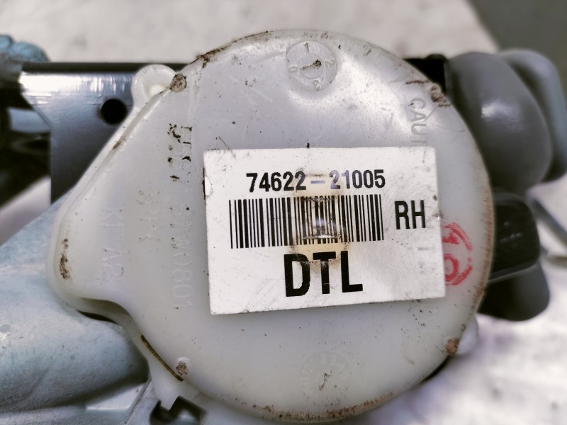 Recambio de cinturon seguridad delantero derecho para ssangyong rodius xdi limited referencia OEM IAM 7462221005ABU HSSB0425DC05