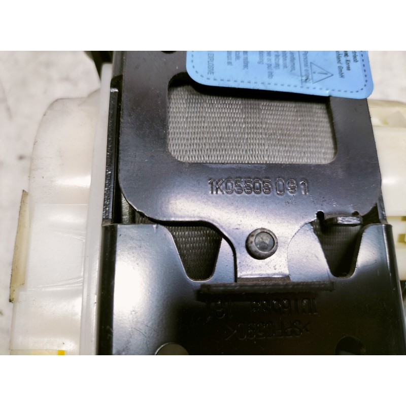Recambio de cinturon seguridad delantero derecho para ssangyong rodius xdi limited referencia OEM IAM 7462221005ABU HSSB0425DC05