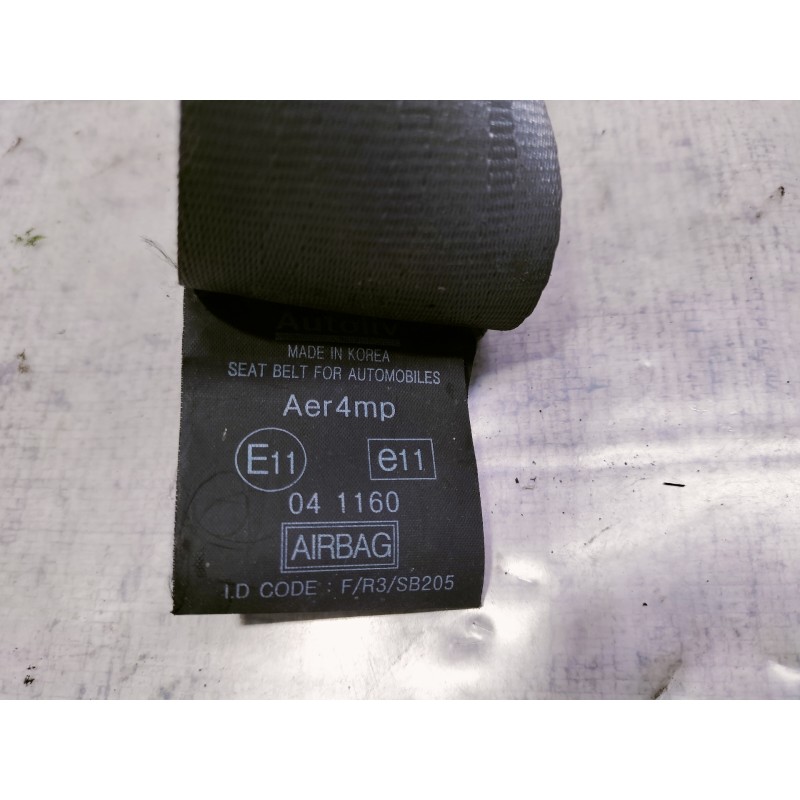 Recambio de cinturon seguridad delantero izquierdo para ssangyong rodius xdi limited referencia OEM IAM 7462121005 5587STW0801 H