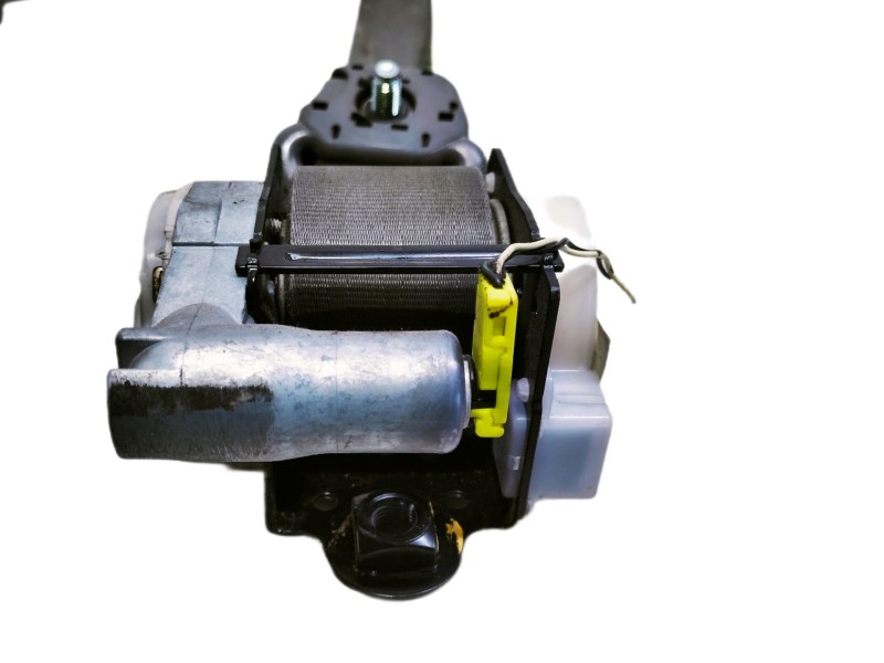 Recambio de cinturon seguridad delantero izquierdo para ssangyong rodius xdi limited referencia OEM IAM 7462121005 5587STW0801 H