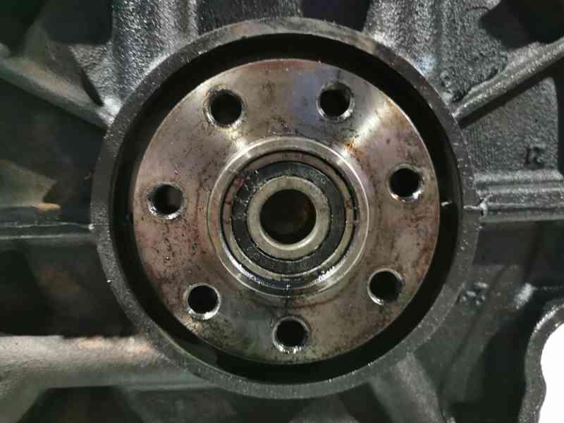 Recambio de bloque para renault laguna ii grandtour (kg0) dynamique referencia OEM IAM   BLOQUE MOTOR CON CIGUEÑAL