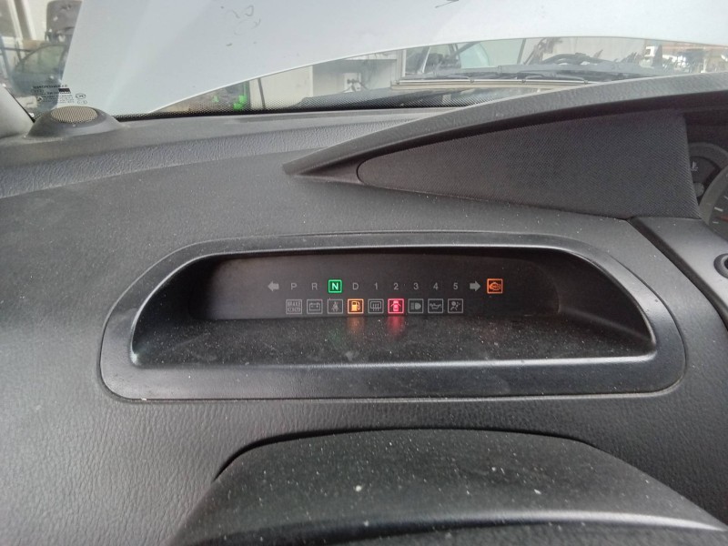 Recambio de cuadro instrumentos para ssangyong rodius xdi limited referencia OEM IAM 8020021104 77130611 