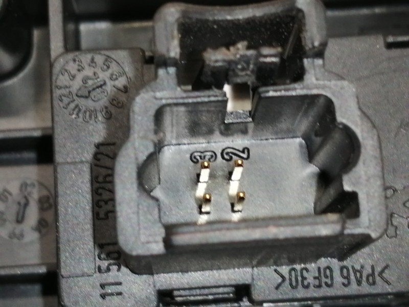 Recambio de mando elevalunas delantero derecho para peugeot 307 (s1) 2.0 hdi cat referencia OEM IAM 96351625XT  