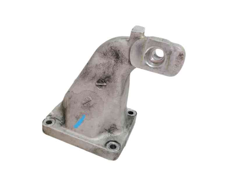 Recambio de soporte motor derecho para ssangyong rodius xdi limited referencia OEM IAM A6652230804  